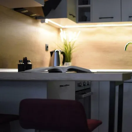 Q Luxury * 테살로니키