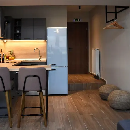 Q Luxury * 테살로니키