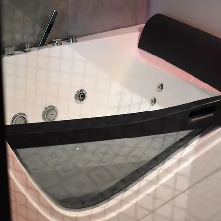 Апартаменты Q Luxury