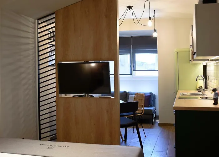 Q Luxury Apartament Salonic