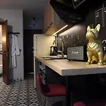 Q Luxury 아파트 *