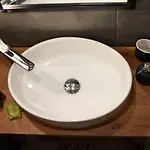 아파트 Q Luxury *