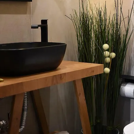 Q Luxury Apartamento Tessalónica